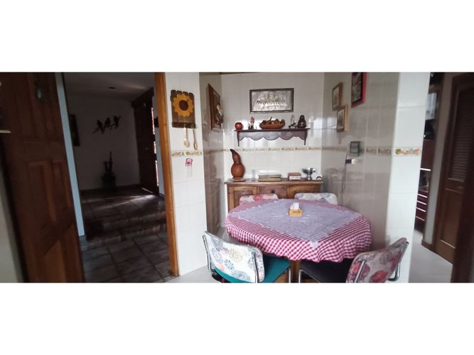Casa de 3 alcobas en venta en Centro Historico, Chía, 257 m² · foto 9 de 24