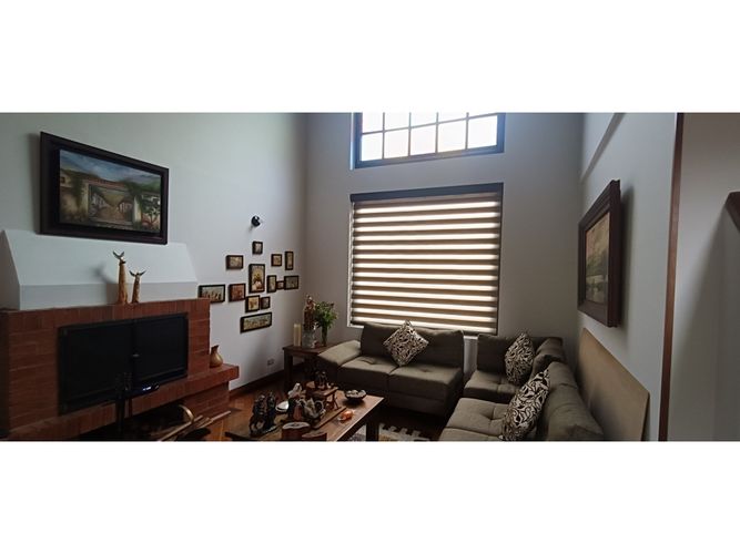 Casa de 3 alcobas en venta en Centro Historico, Chía, 257 m² · foto 18 de 24