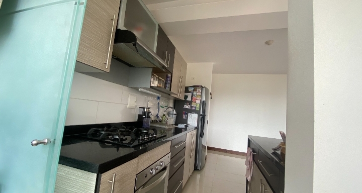 Apartamento en venta en La Julita, Pereira · foto 5 de 13