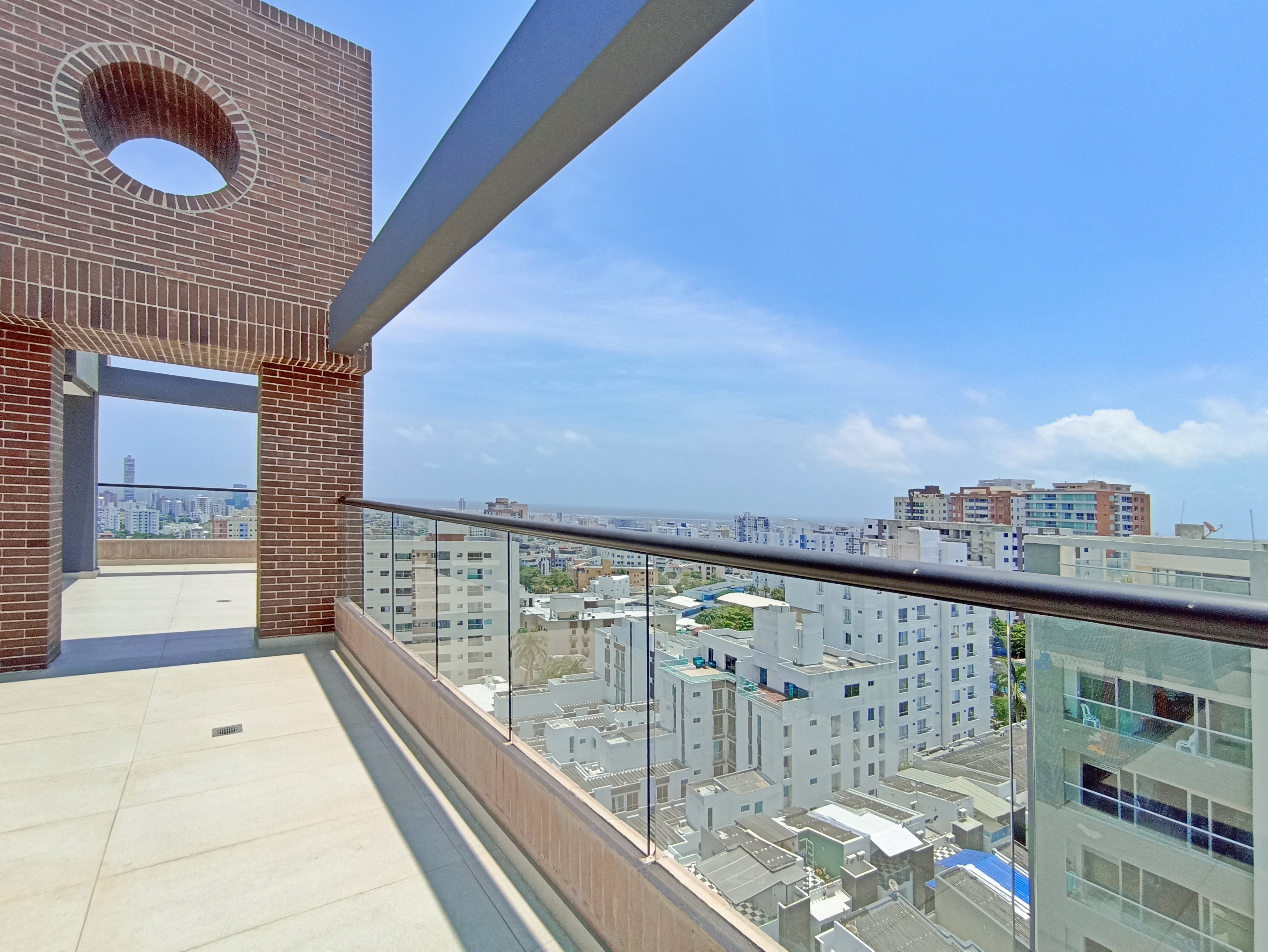 Apartamento en venta en Ciudad Jardin, Barranquilla · foto 3 de 24