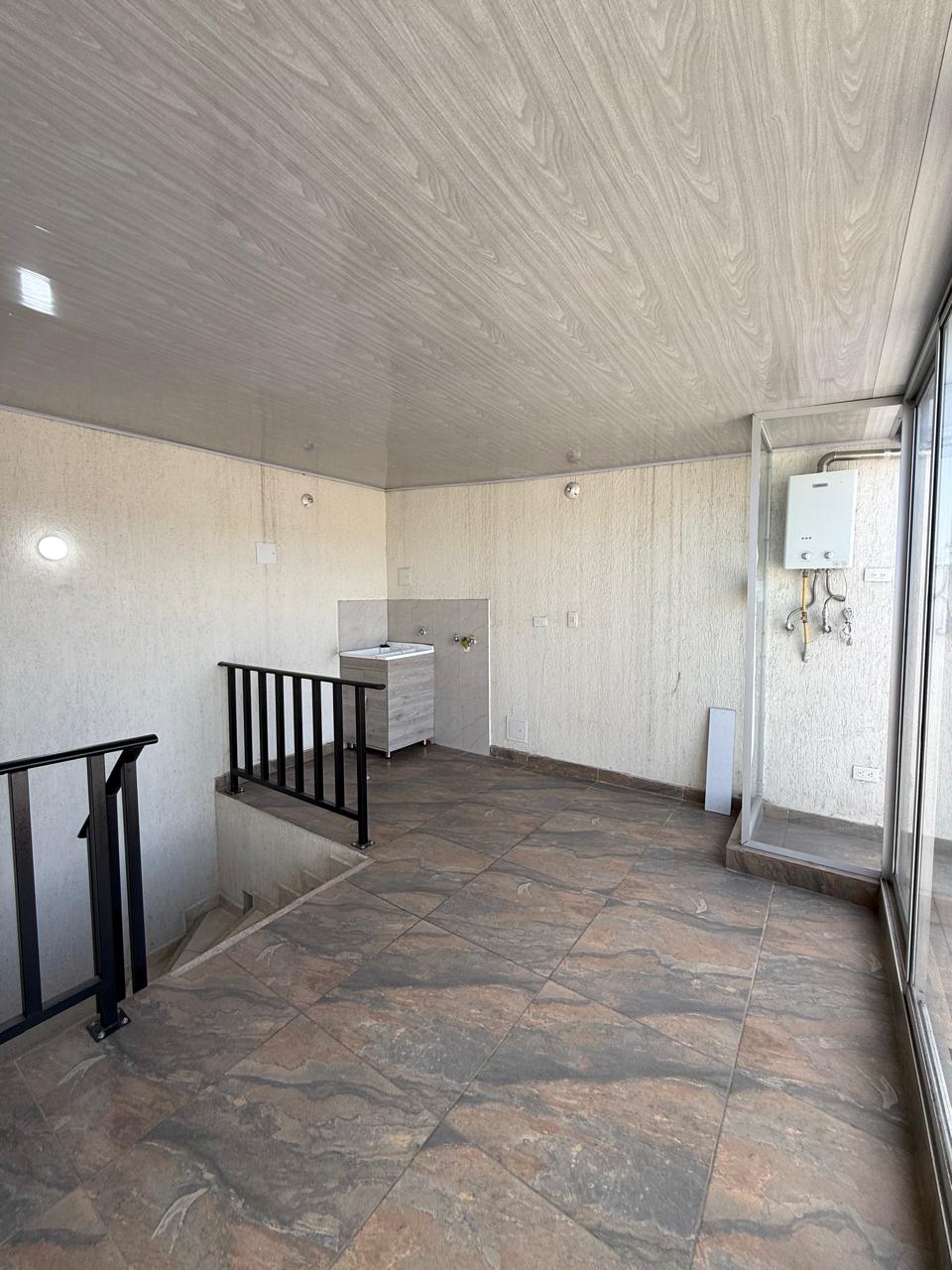Casa en venta en Fontibon, Bogotá · foto 4 de 12