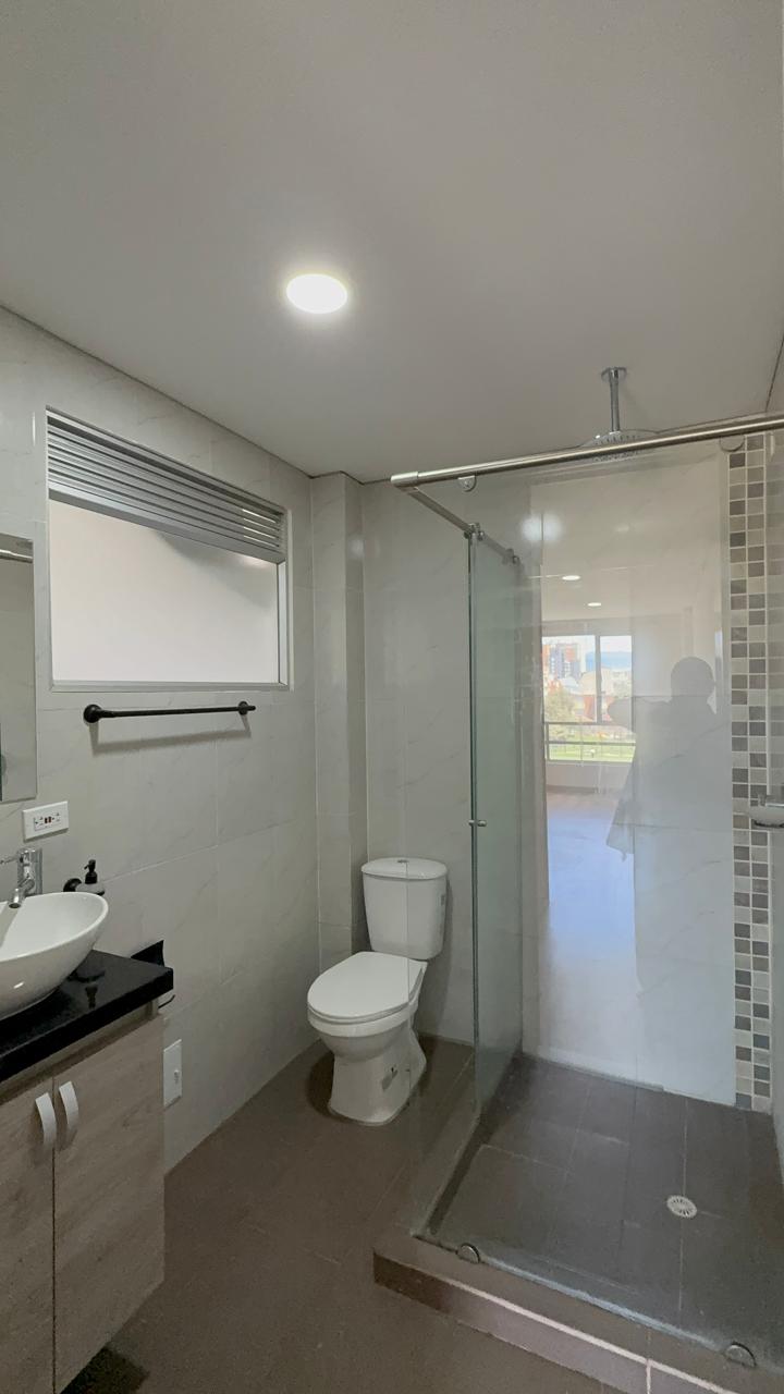 Casa en venta en Fontibon, Bogotá · foto 8 de 12