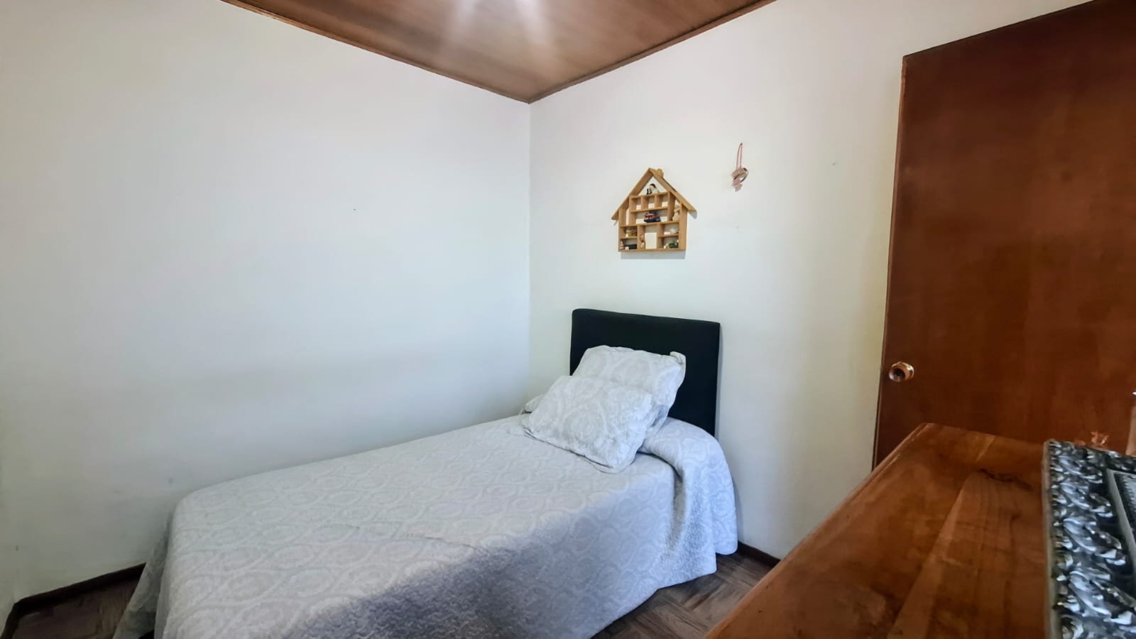 Casa en venta en Barrios Unidos, Bogotá · foto 10 de 16