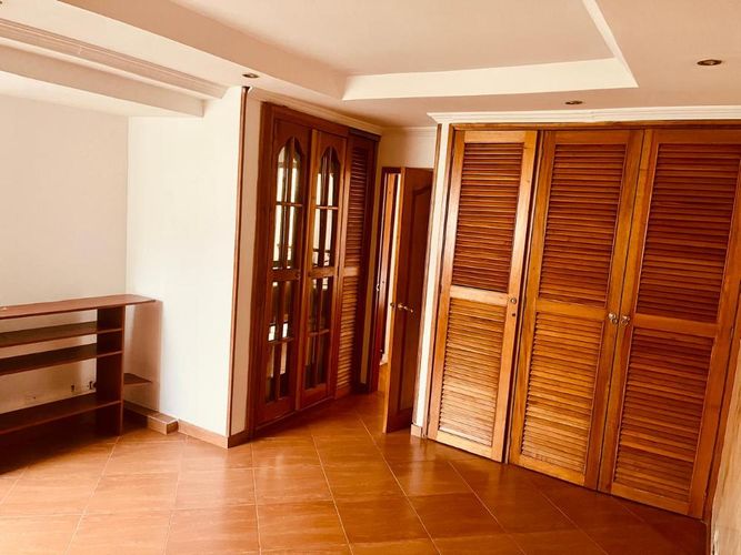 Apartamento de 3 alcobas en venta en Colina Campestre, Bogotá, 190 m² · foto 16 de 24