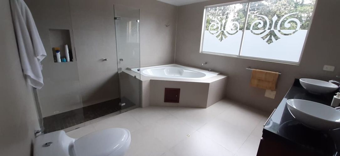 Casa de 4 alcobas en venta en Vereda La Balsa, Chía, 420 m² · foto 11 de 19
