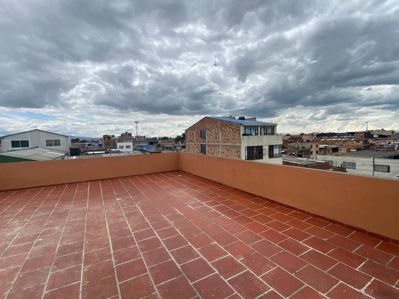 Casa en venta en Engativá, Bogotá · foto 16 de 21