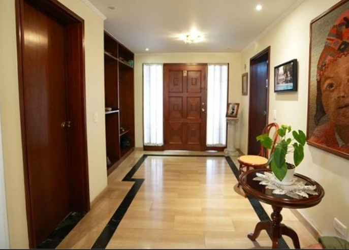 Casa en venta en San Patricio, Bogotá · foto 8 de 16