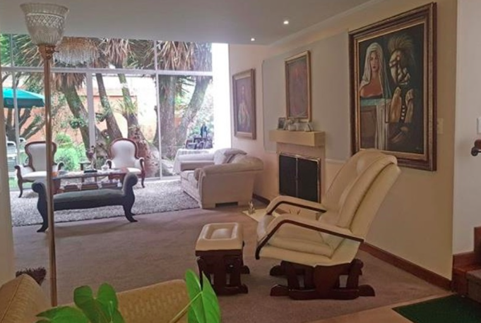 Casa en venta en San Patricio, Bogotá · foto 9 de 16