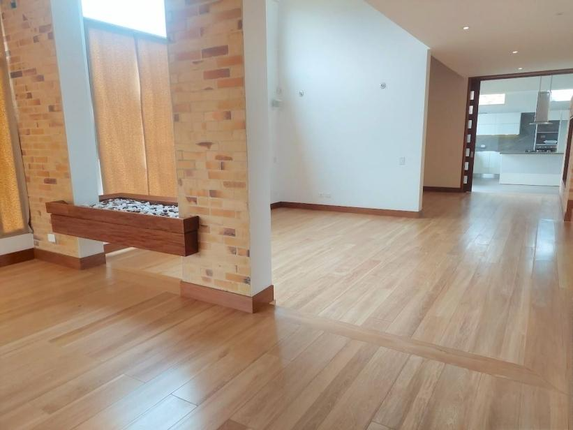 Casa en venta en Calahorra, Cajicá · foto 2 de 24