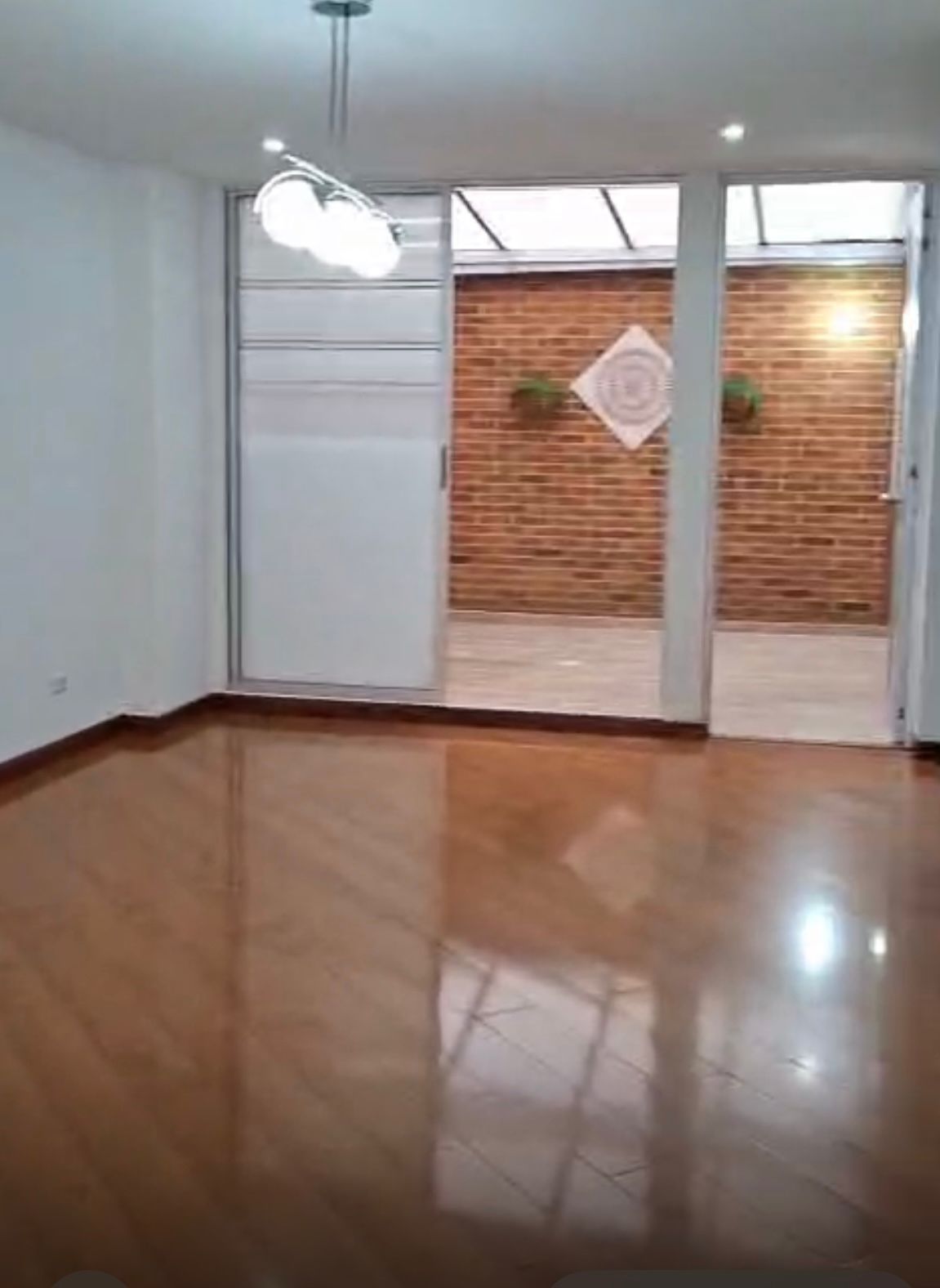 Casa en venta en Los Cedros, Chía · foto 3 de 15