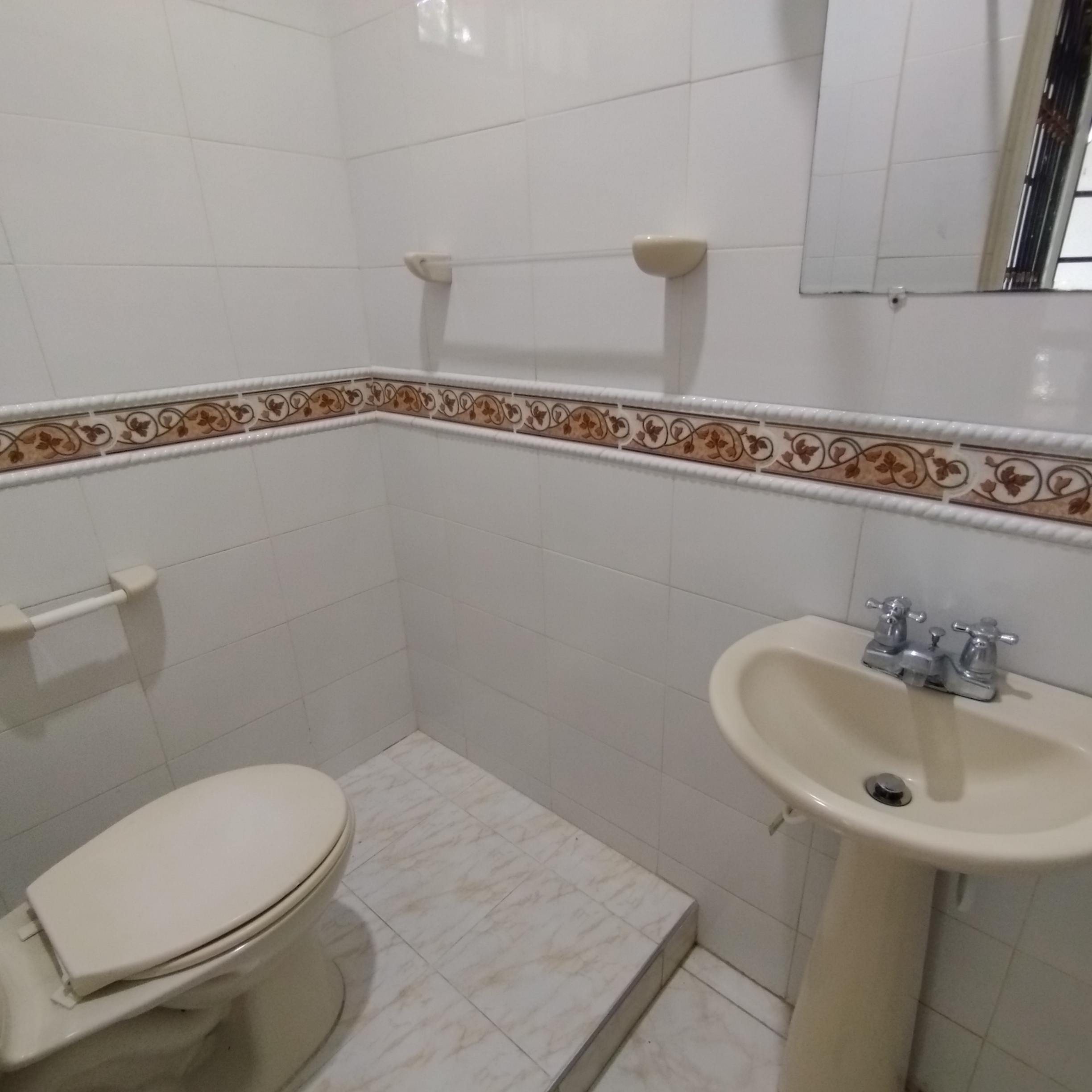 Apartamento en venta en Los Alcazares, Santa Marta · foto 6 de 16