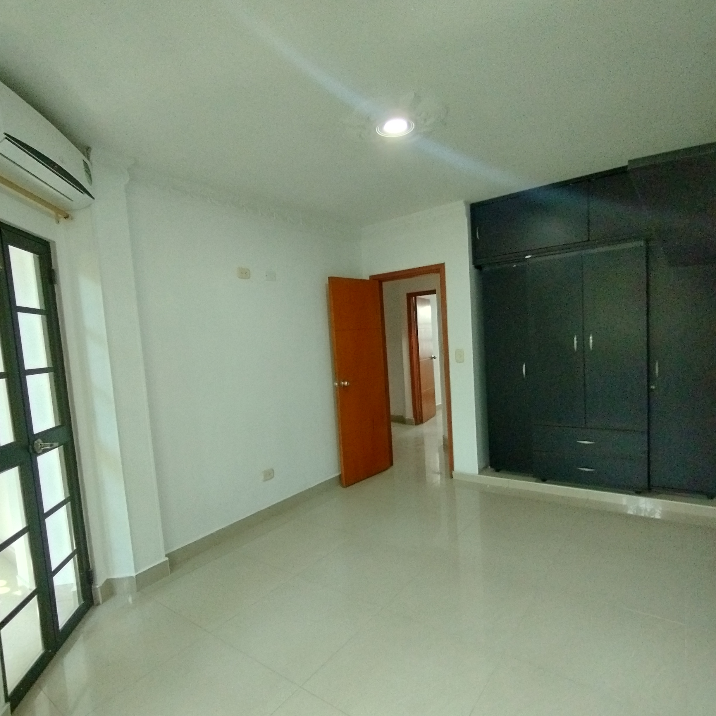 Apartamento en venta en Los Alcazares, Santa Marta · foto 8 de 16