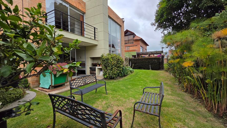 Casa de 4 alcobas en venta en Fonquetá, Chía, 296 m² · foto 12 de 24