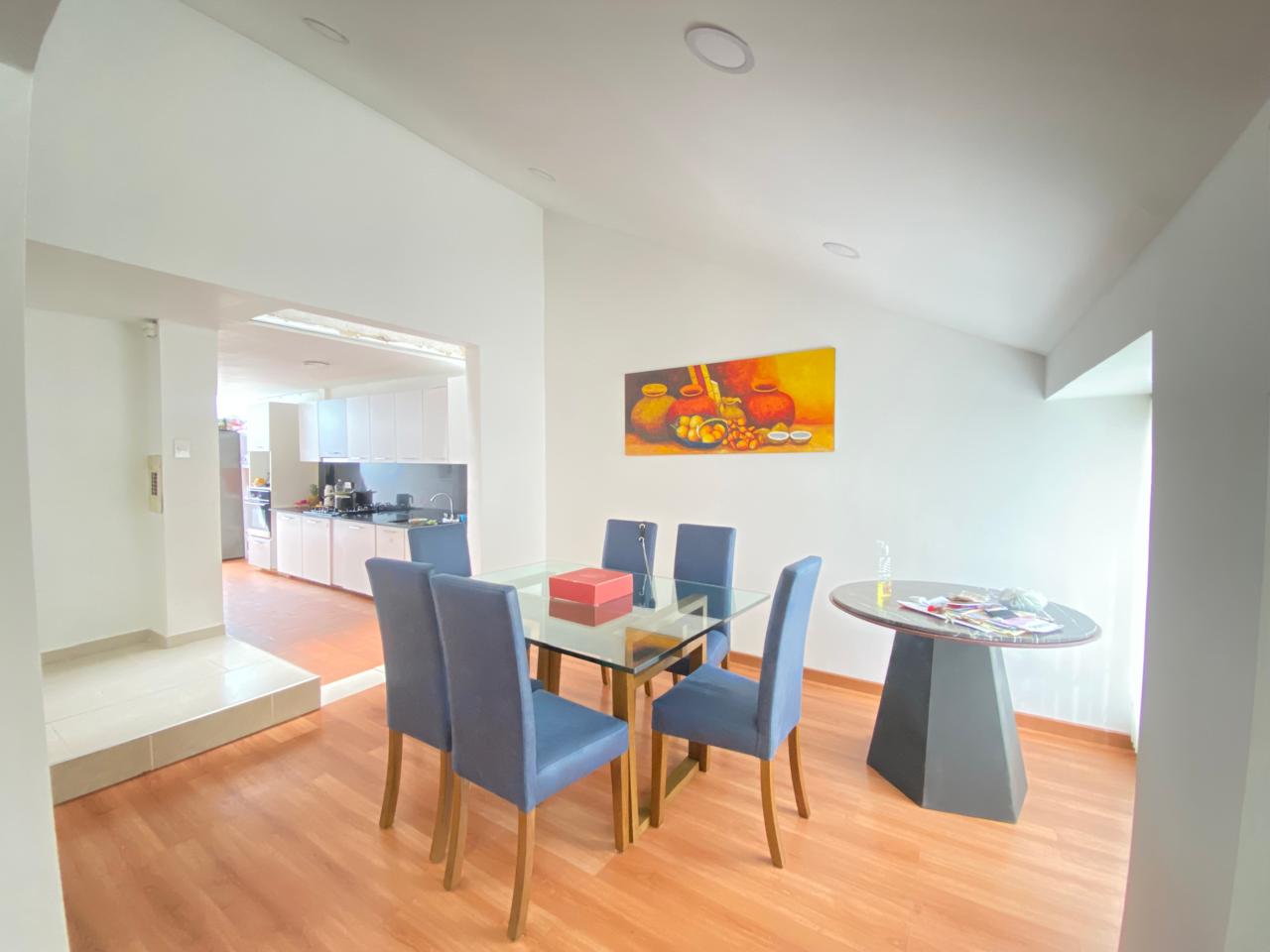 Casa en venta en Alhambra, Bogotá · foto 2 de 20