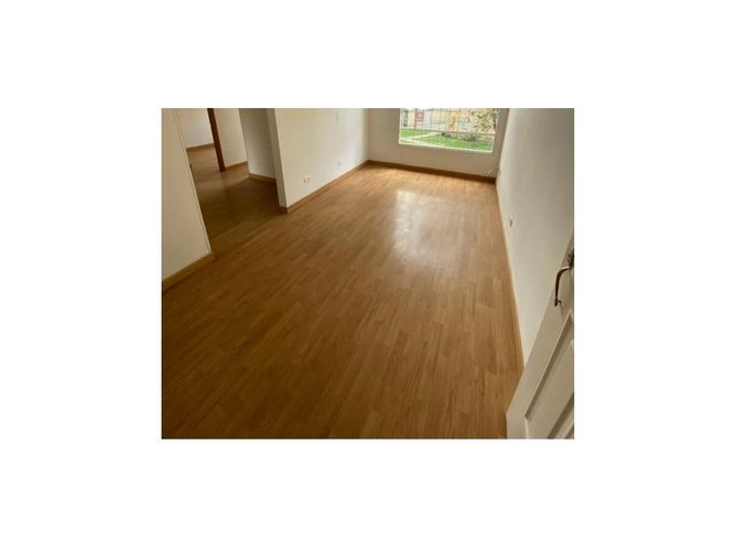 Apartamento de 3 alcobas en venta en Ub. Prados De San Andres, Funza, 45 m² · foto 2 de 17