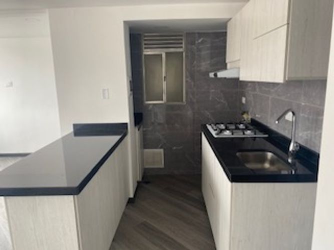 Apartamento de 1 alcoba en venta en El Hato, Funza, 37 m² · foto 4 de 22