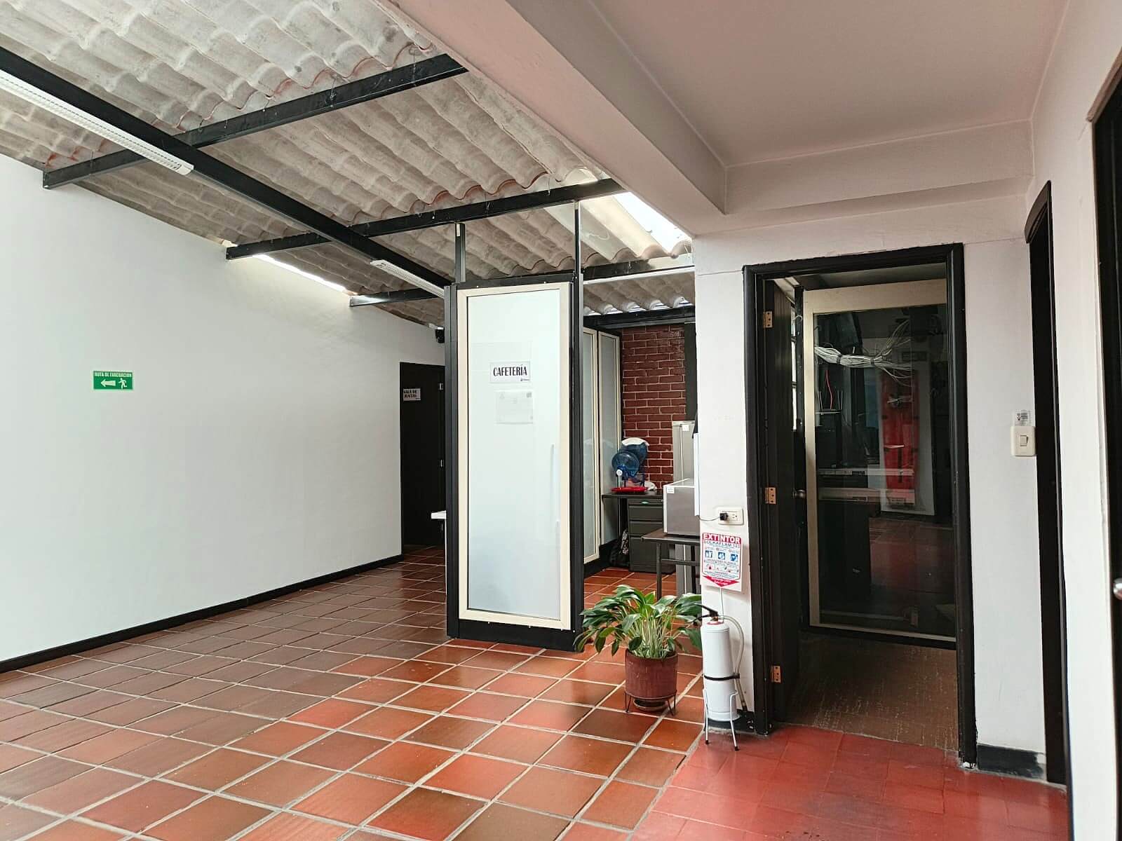 Casa en venta en La Soledad, Bogotá · foto 9 de 21