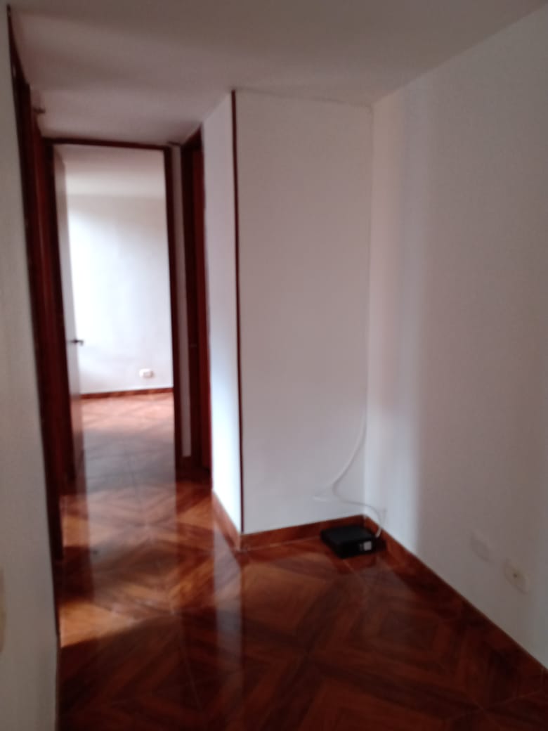 Apartamento en venta en Cr La Estancia Et Iii, Mosquera · foto 5 de 12