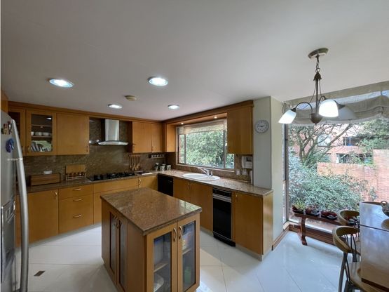 Casa en venta en Cerros De Suba, Bogotá · foto 4 de 24
