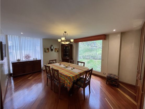 Casa en venta en Cerros De Suba, Bogotá · foto 8 de 24