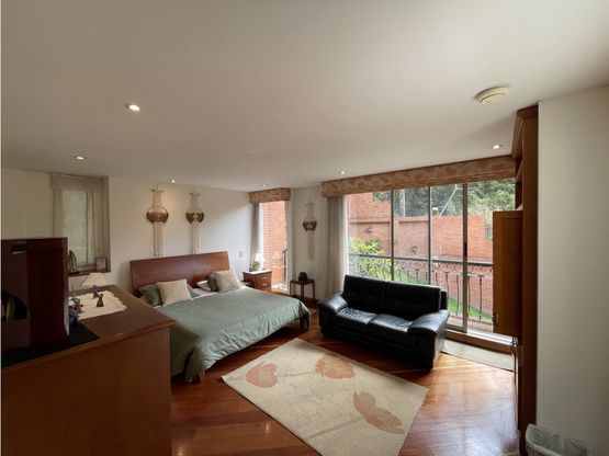Casa en venta en Cerros De Suba, Bogotá · foto 11 de 24
