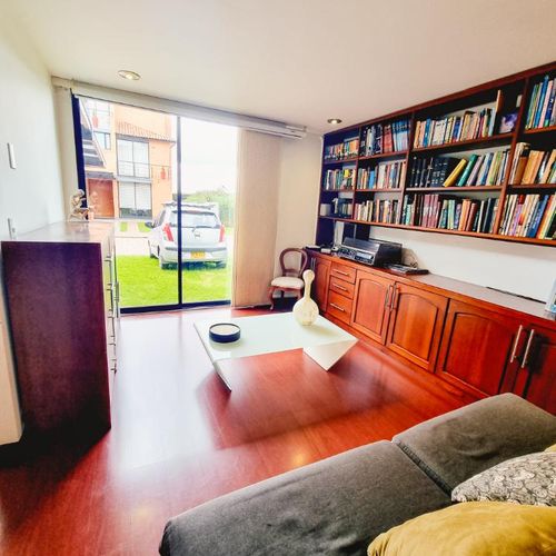 Casa de 5 alcobas en venta en Las Mercedarias, Chía, 329 m² · foto 5 de 24