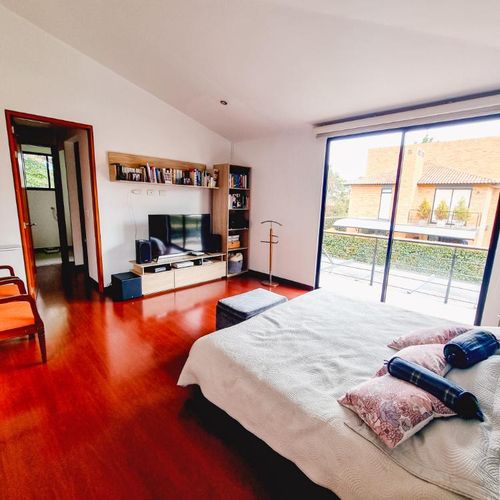 Casa de 5 alcobas en venta en Las Mercedarias, Chía, 329 m² · foto 11 de 24