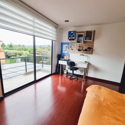 Casa de 5 alcobas en venta en Las Mercedarias, Chía, 329 m² · foto 16 de 24