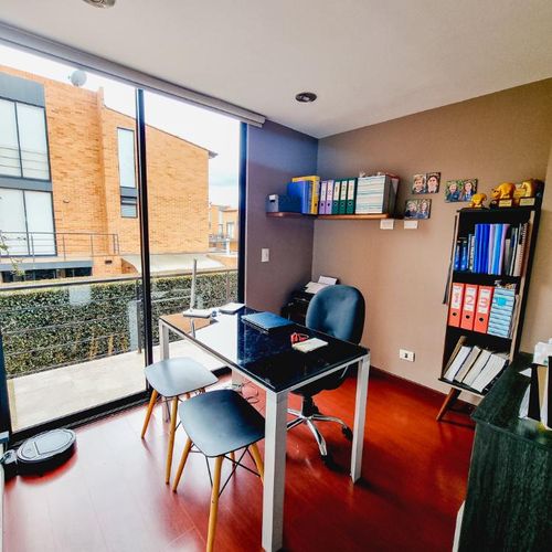 Casa de 5 alcobas en venta en Las Mercedarias, Chía, 329 m² · foto 22 de 24