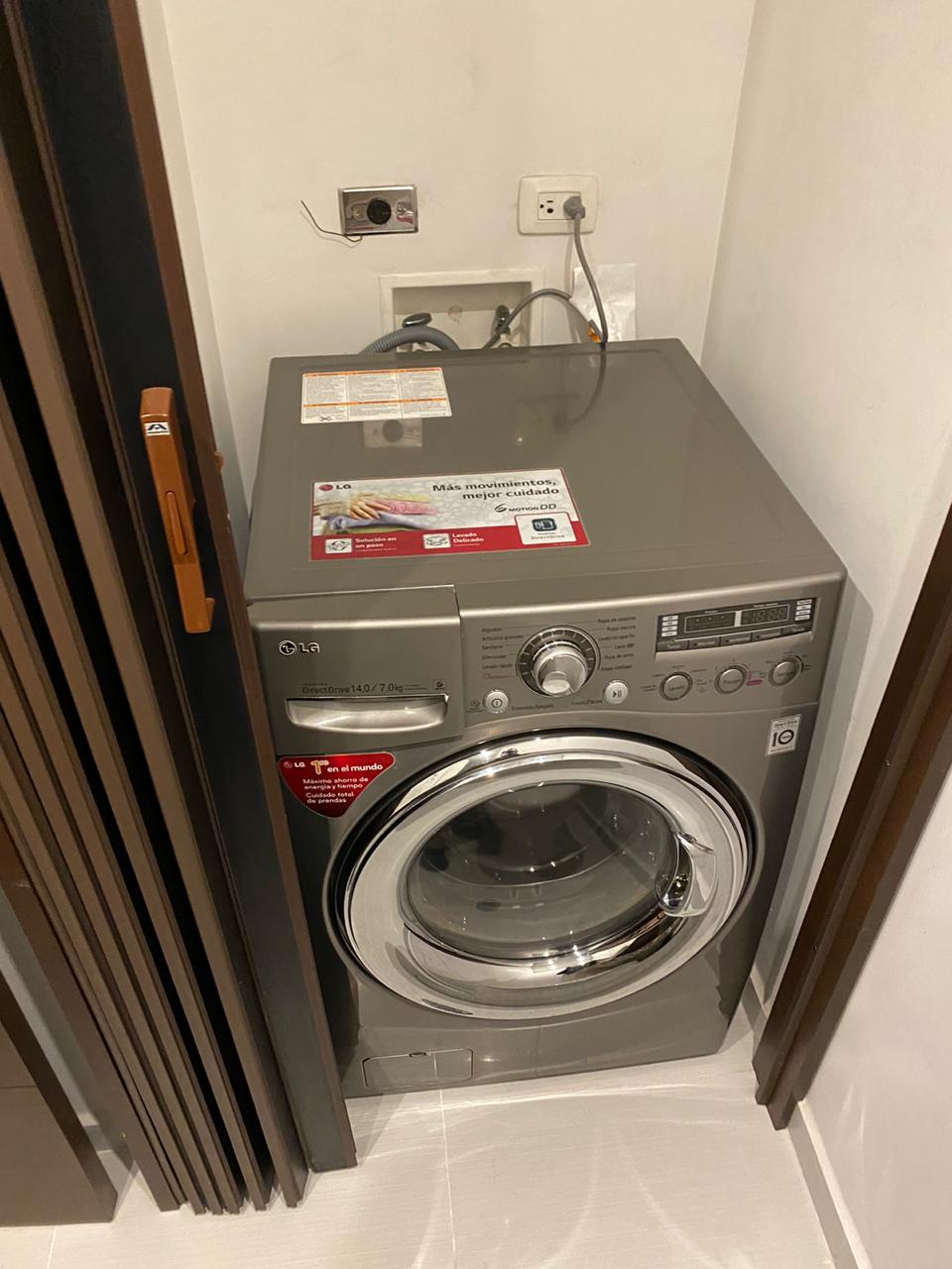 Apartamento en venta en Los Rosales, Bogotá · foto 5 de 9