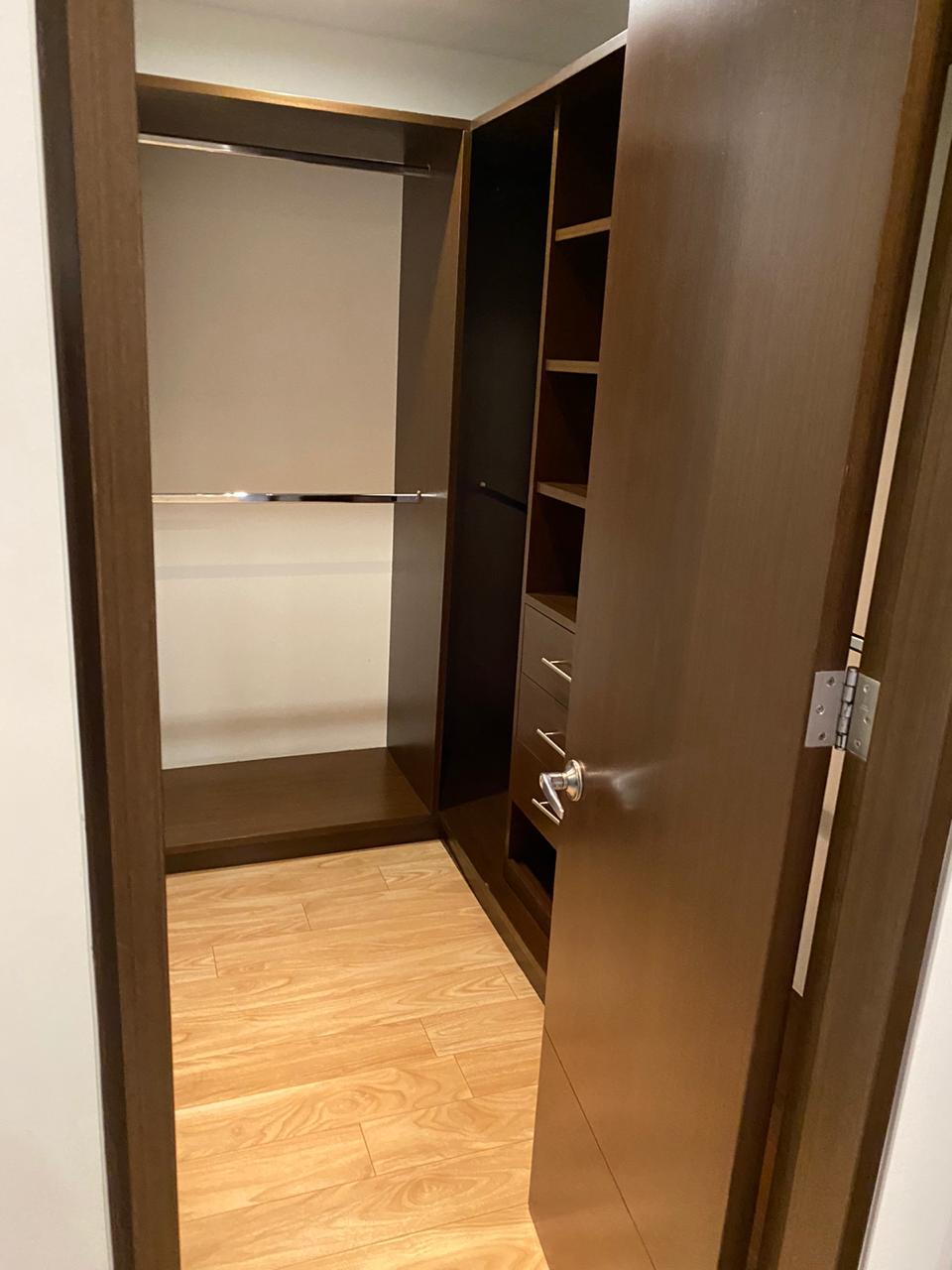 Apartamento en venta en Los Rosales, Bogotá · foto 7 de 9