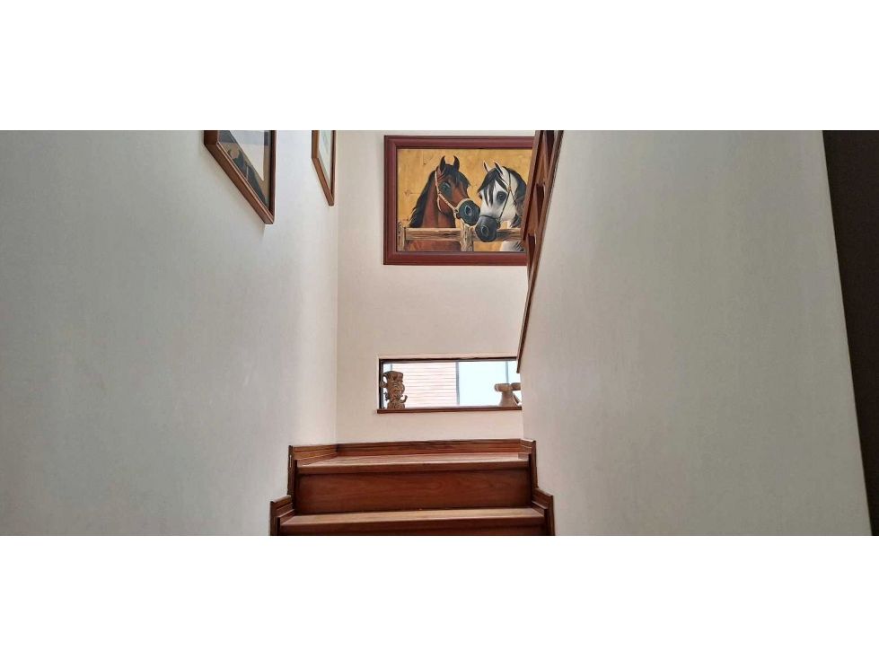 Apartamento en venta en Chico Norte, Bogotá · foto 2 de 17