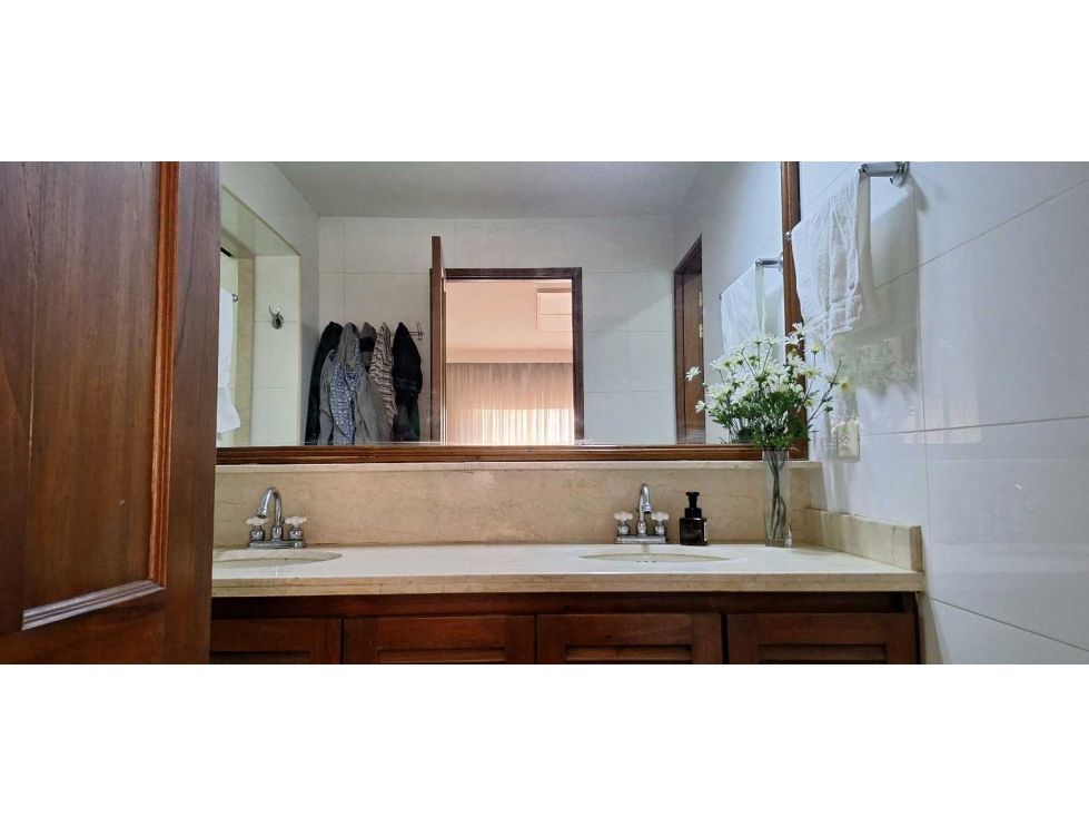 Apartamento en venta en Chico Norte, Bogotá · foto 3 de 17
