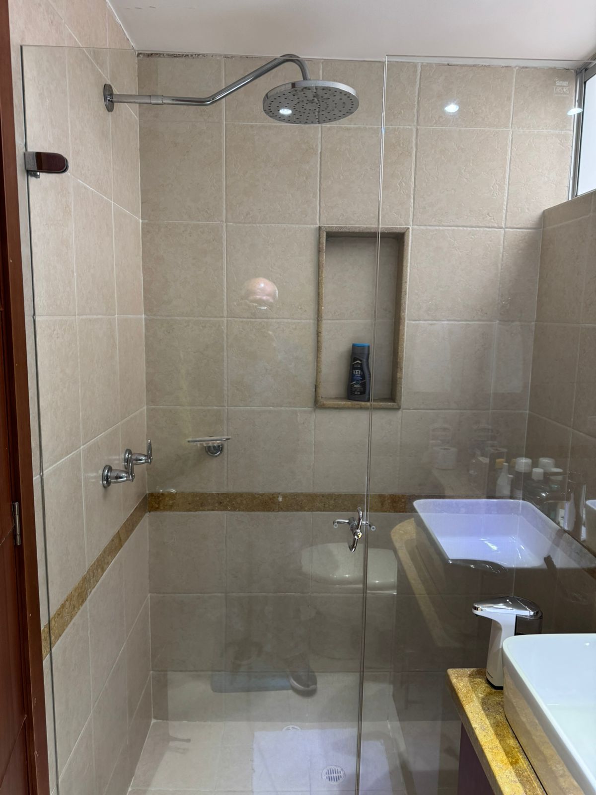 Apartamento en venta en Santa Barbara, Bogotá · foto 5 de 8