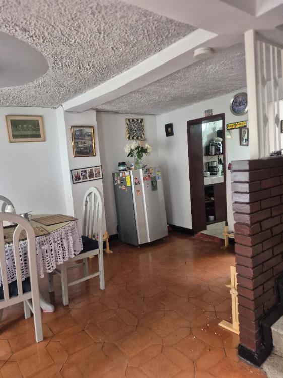 Casa en venta en Engativá, Bogotá · foto 5 de 16