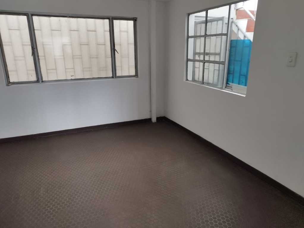 Casa en venta en Engativá, Bogotá · foto 18 de 24