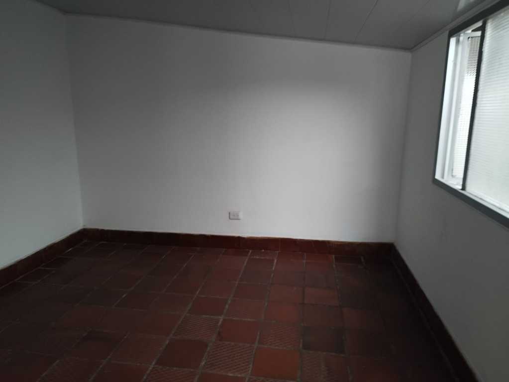 Casa en venta en Engativá, Bogotá · foto 19 de 24