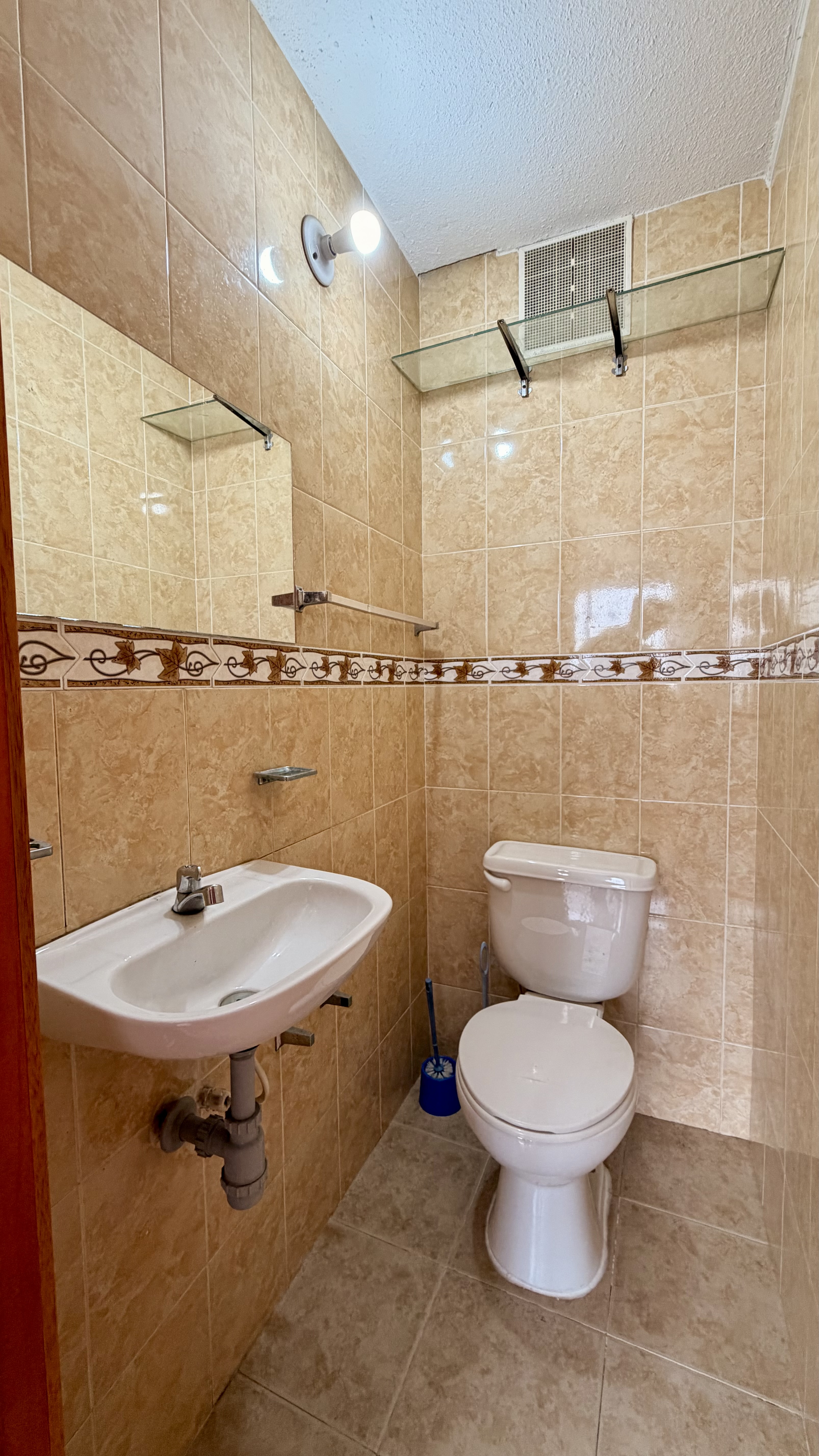 Casa en venta en Engativá, Bogotá · foto 5 de 16