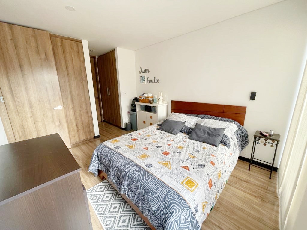 Apartamento en venta en Chicó Navarra, Bogotá · foto 6 de 7