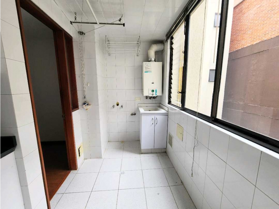 Apartamento en venta en Cedritos, Bogotá · foto 7 de 15