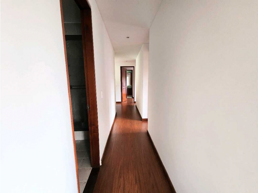 Apartamento en venta en Cedritos, Bogotá · foto 8 de 15