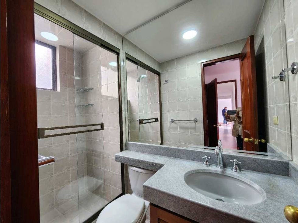 Apartamento en venta en Cedritos, Bogotá · foto 10 de 15
