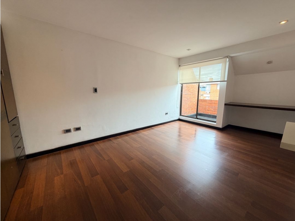 Apartamento en venta en Chicó Alto, Bogotá · foto 3 de 15