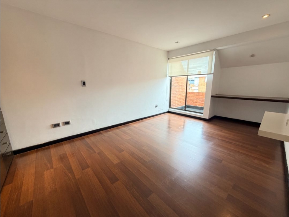 Apartamento en venta en Chicó Alto, Bogotá · foto 4 de 15