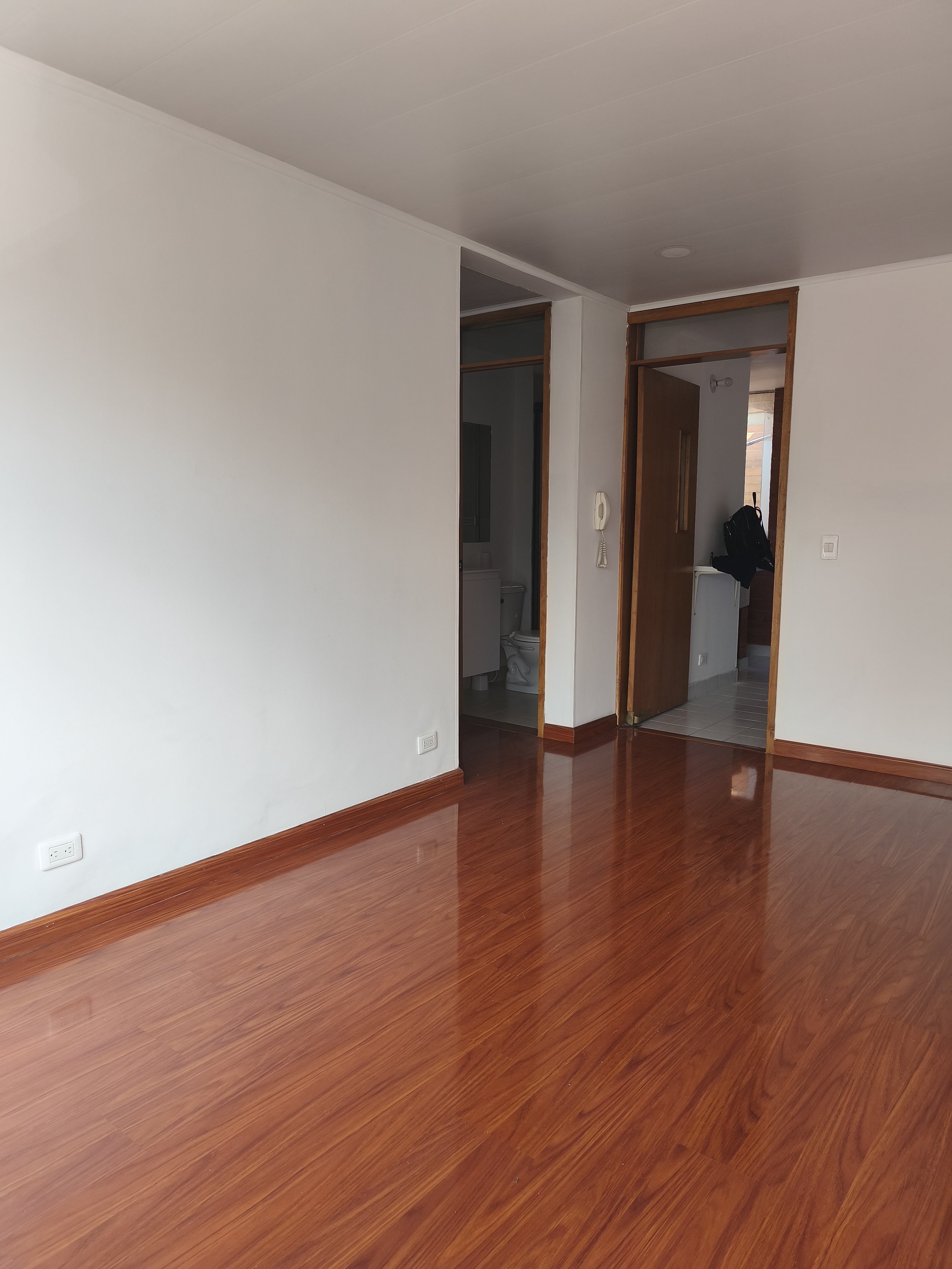 Apartamento en venta en San Cipriano, Bogotá · foto 2 de 10