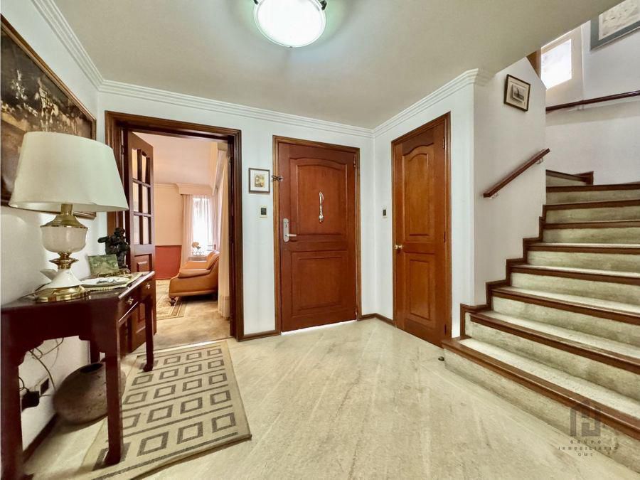 Casa en venta en Chicó Navarra, Bogotá · foto 5 de 13