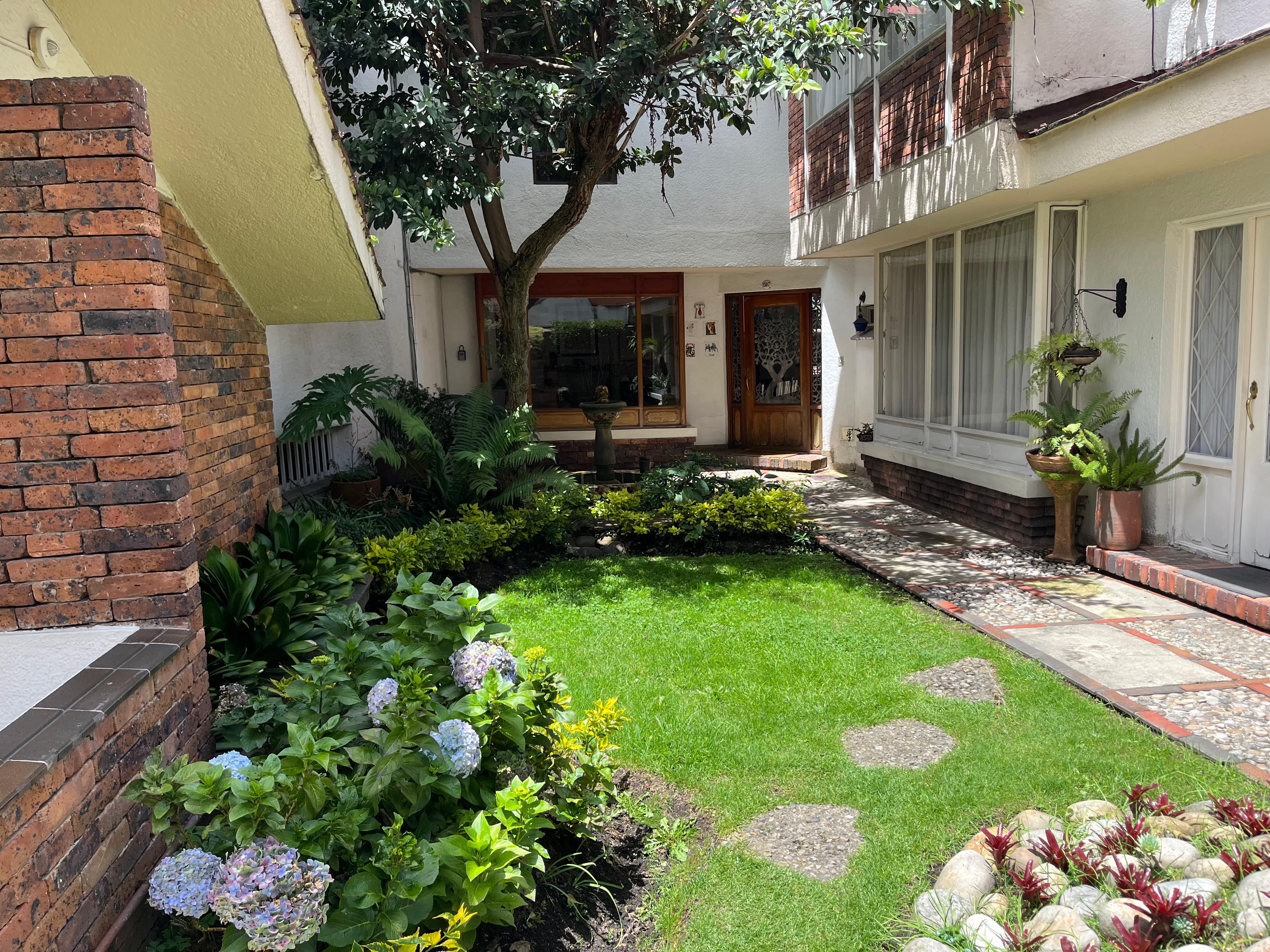 Casa en venta en Chicó Navarra, Bogotá · foto 13 de 13