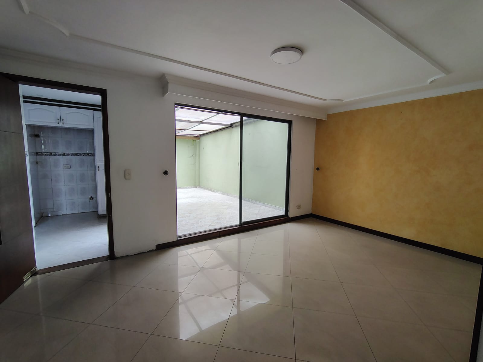 Casa en venta en Santa Lucia, Chía · foto 4 de 24