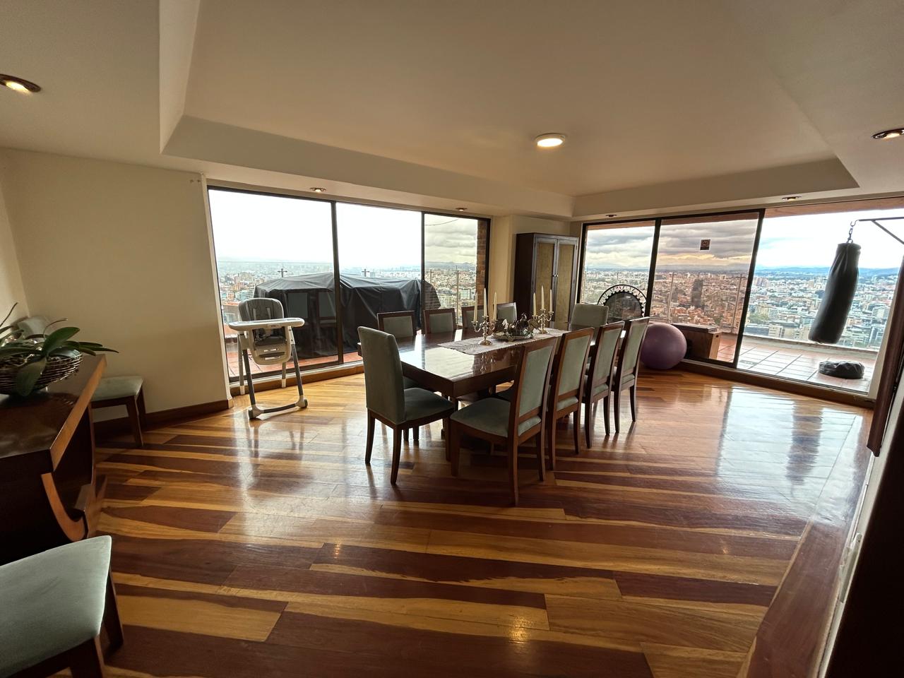 Apartamento en venta en El Refugio, Bogotá · foto 8 de 24