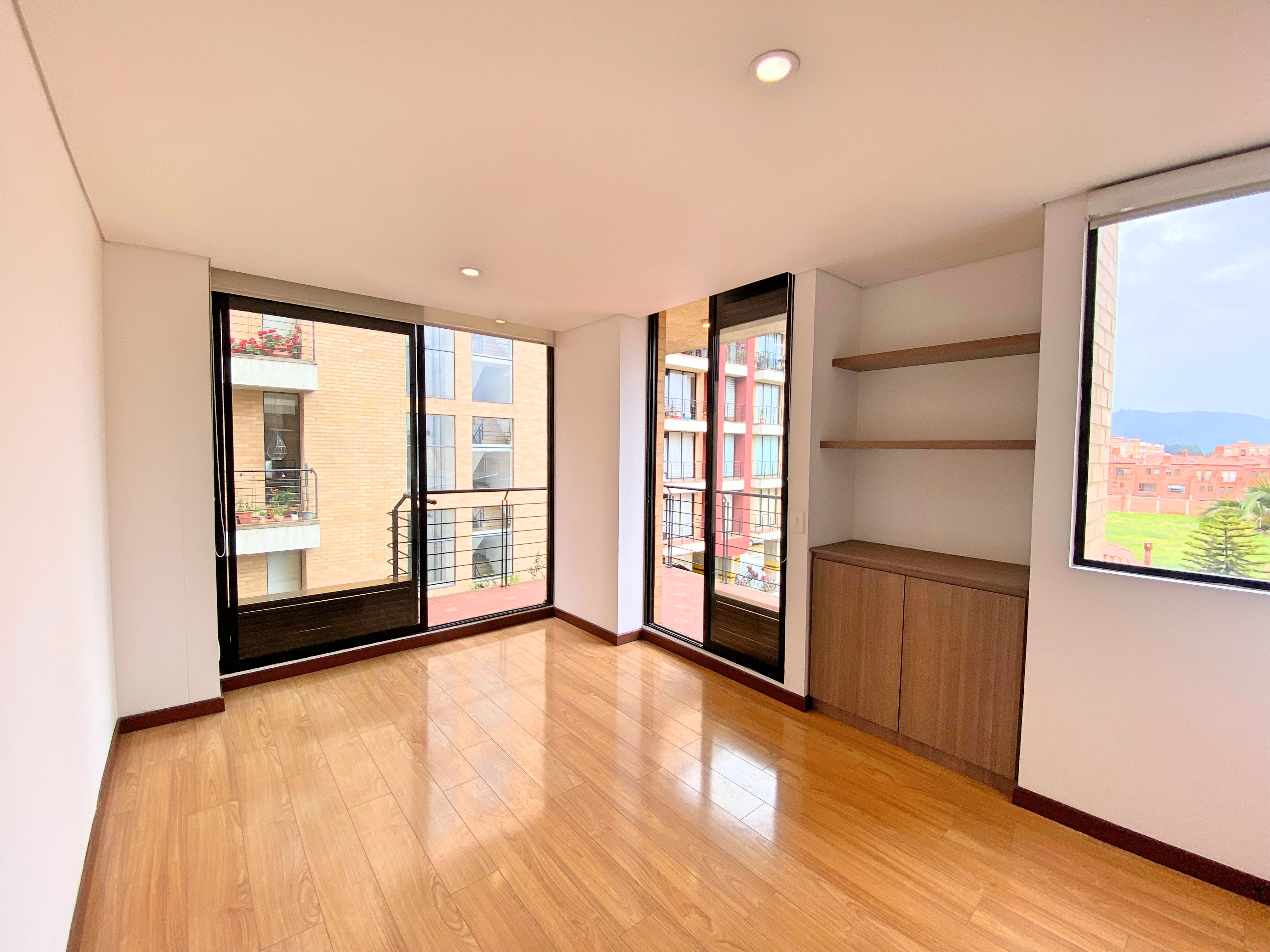 Apartamento en venta en La Estrella, Chía · foto 2 de 23